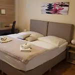 Monopol 3*