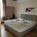 Monopol