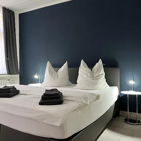 Monopol 3* Χίλντεν