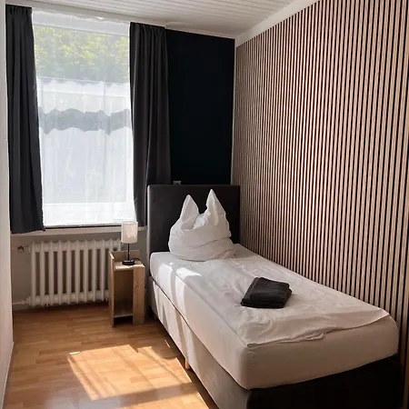 Ξενοδοχείο Monopol 3*