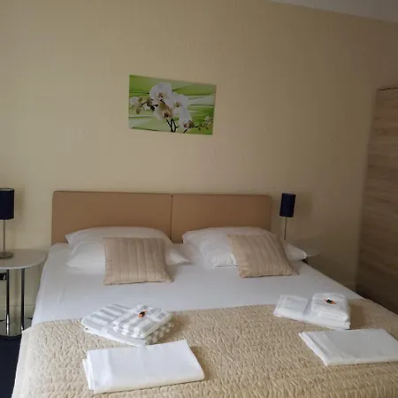 Monopol Ξενοδοχείο 3*