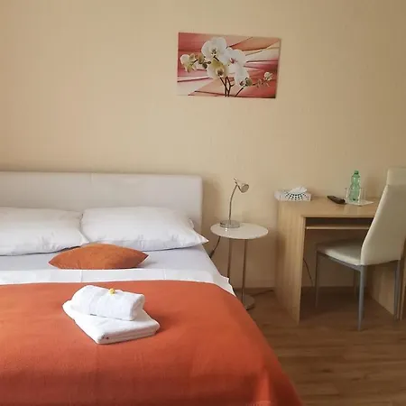 Monopol 3* Χίλντεν